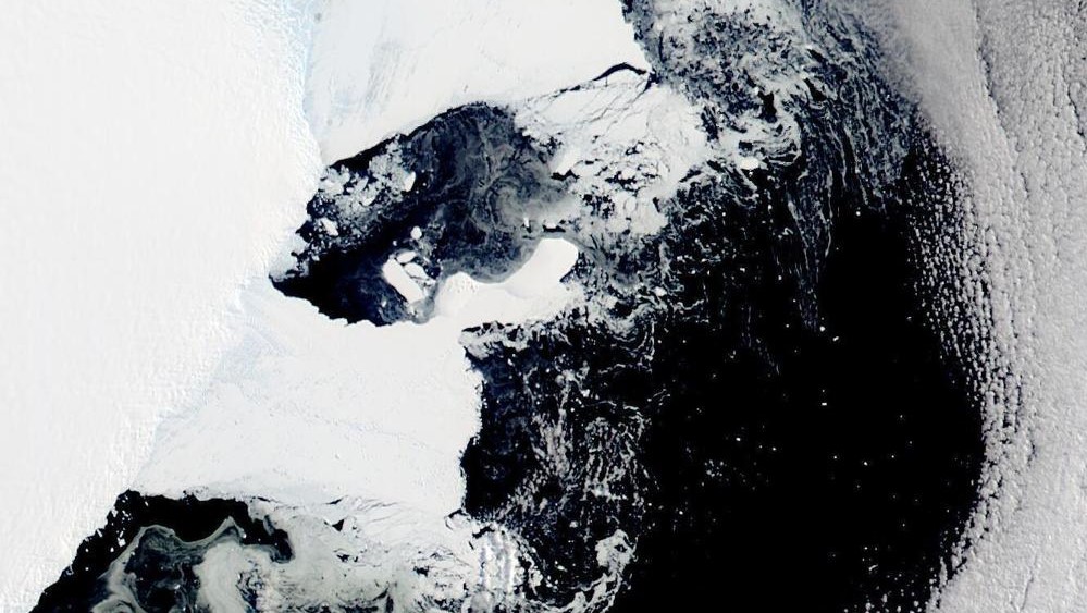 A satellite photo of an ice shelf off the coast of Antarctica 